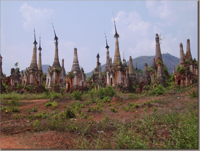 Inle-See - Pagodenfelder von Indein