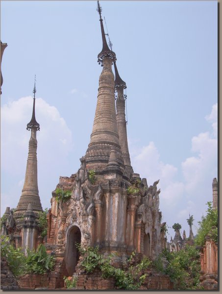 Inle-See - Pagodenfelder von Indein