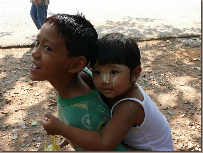 auf dem Weg zum goldenen Felsen