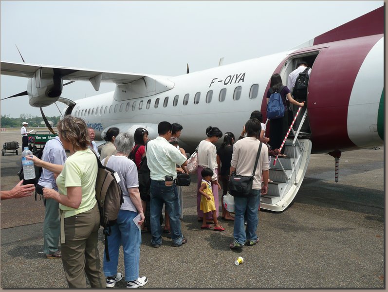 Burma - Flug nach Heho am Inle-see