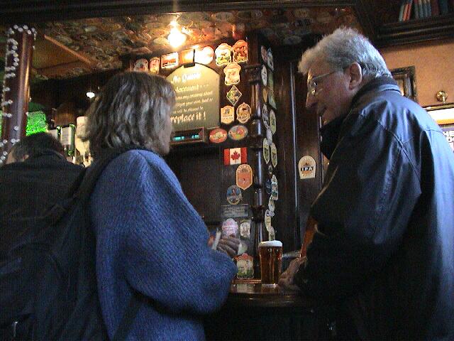 Kerstin & Heinz im Pub in London - 4/2002
