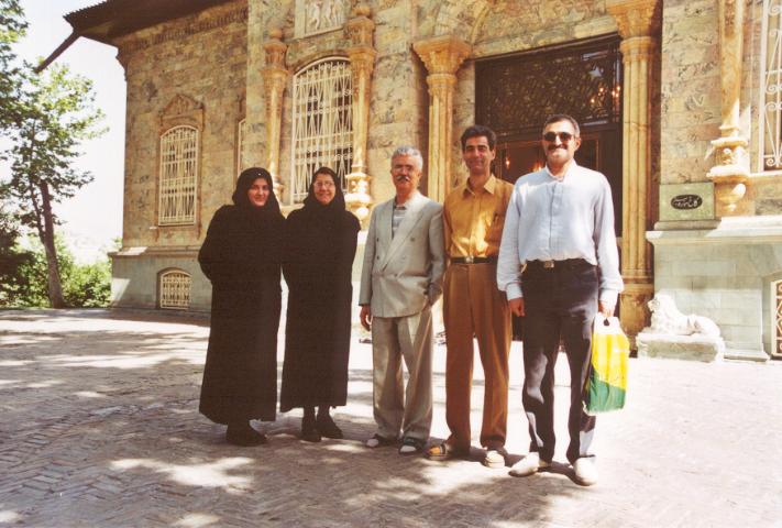 Teheran - vor einem Schahpalast