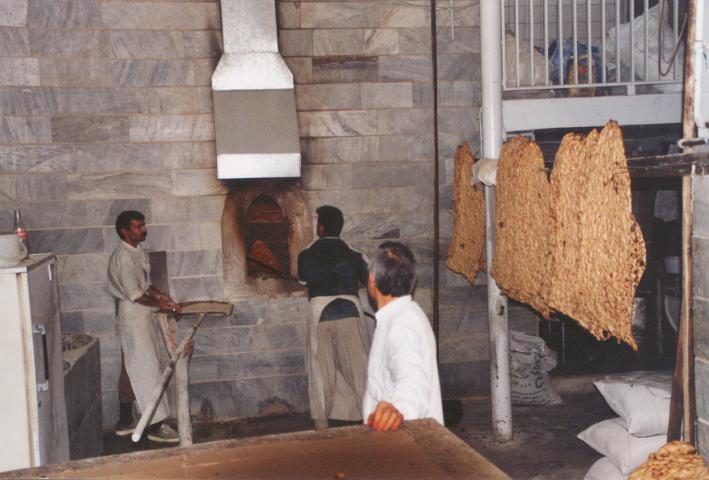 Teheran - Blick in eine B�ckerei